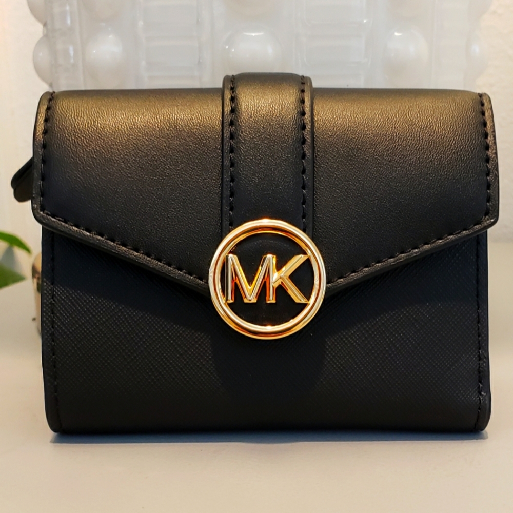 Michael Kors Carmen Wallet